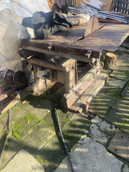 Vand abric si circular