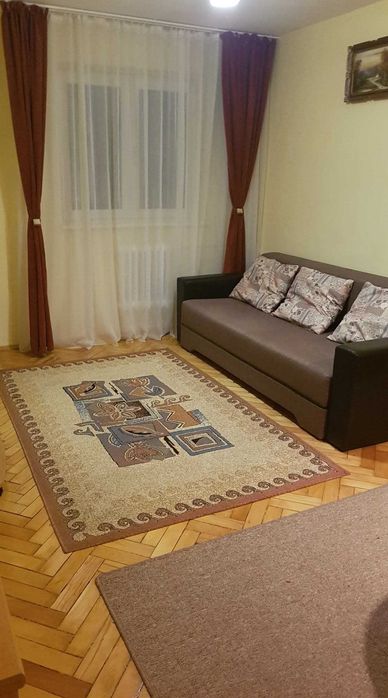 Inchiriez apartament 2 camere, str. Grigore Alexandrescu. Parcare Inclusa