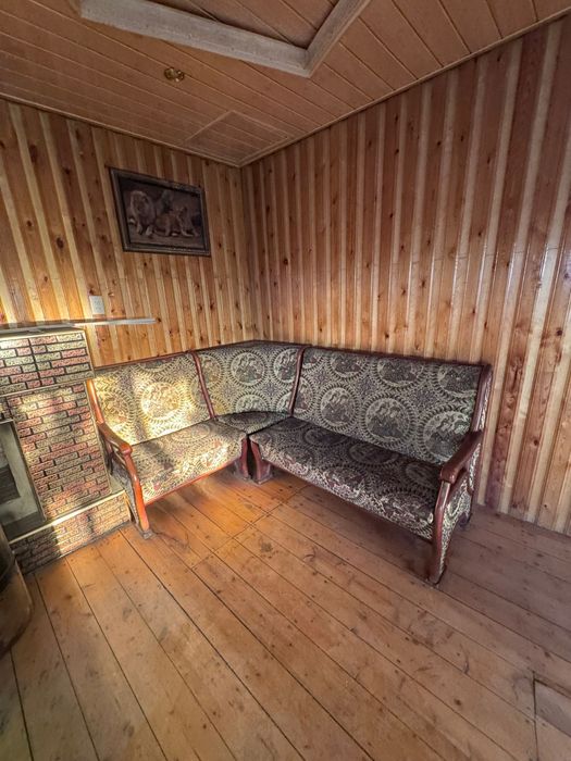 Divan sotiladi holati yaxshi