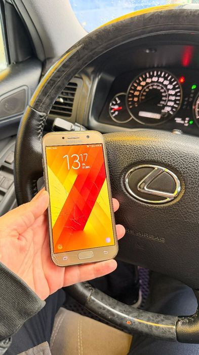 Продам Samsung A5  32gb