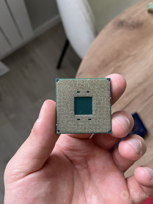 AMD Ryzen 5 3 600 X