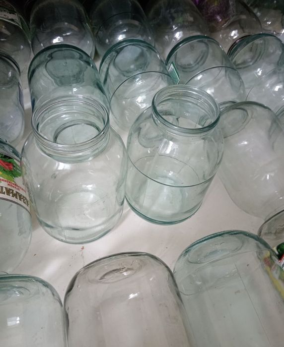 Продам банки чистые