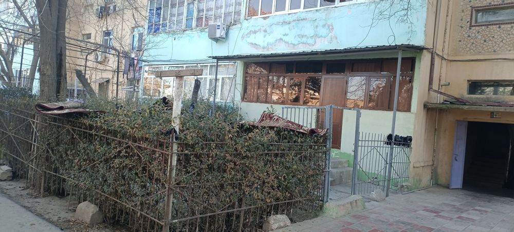 Uy sotiladi 6 ni yulida