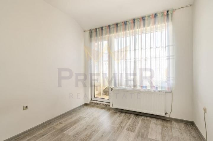 Продава се Двустаен апартамент в Варна, Трошево - 66 кв.м за 1743 €/кв.м - Снимка #1