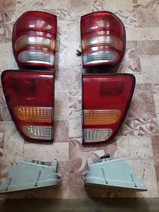 Продам фонари на ленд крузер 100