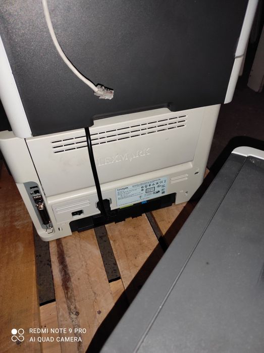 Принтери два броя , малко употребявани .