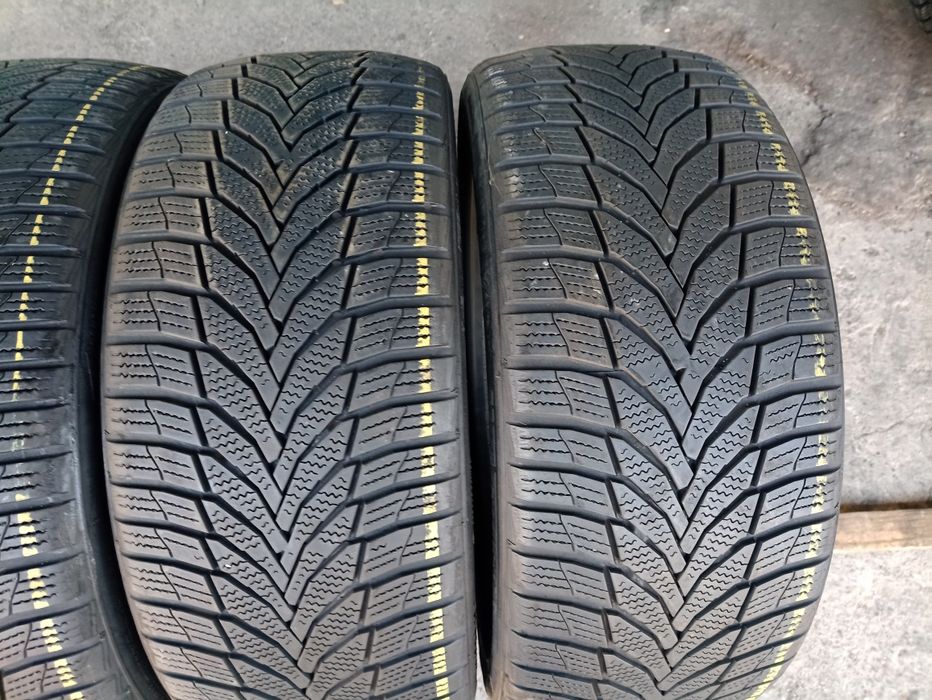 4 anvelope de iarna Nexen 215/40 R18 dot 1319