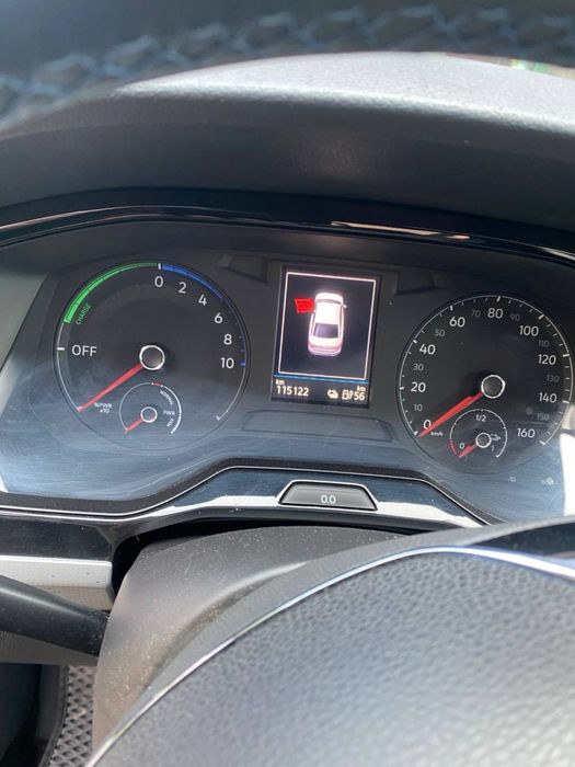 Volkswagen 2020 yili BORA