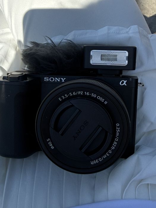 Фотокамера Sony ZV-E10 || Kit 16. 50 мт черный
