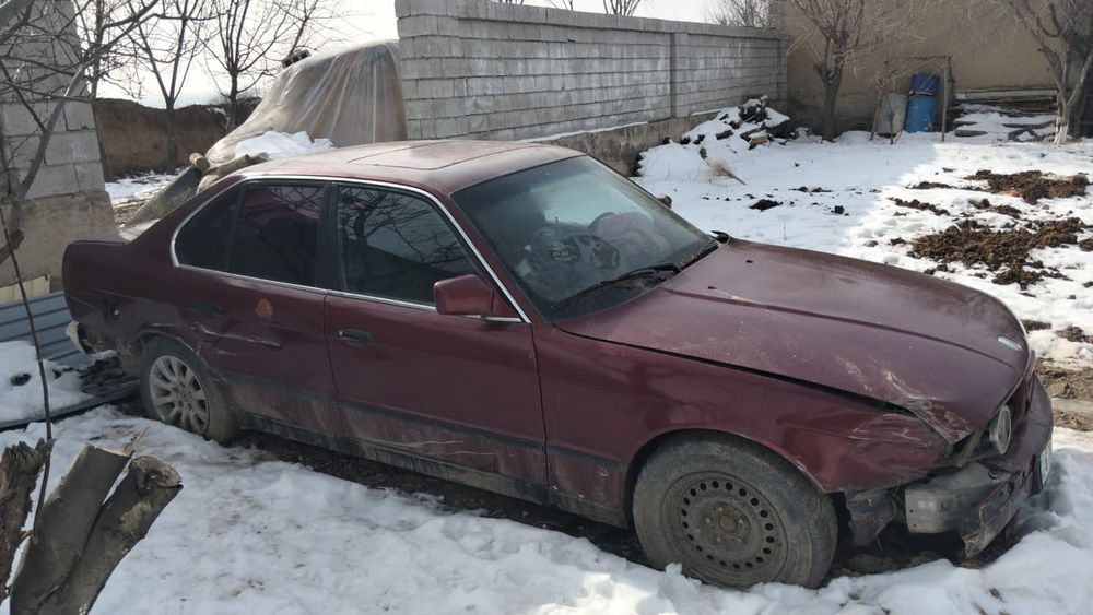 Продам машину на разбор