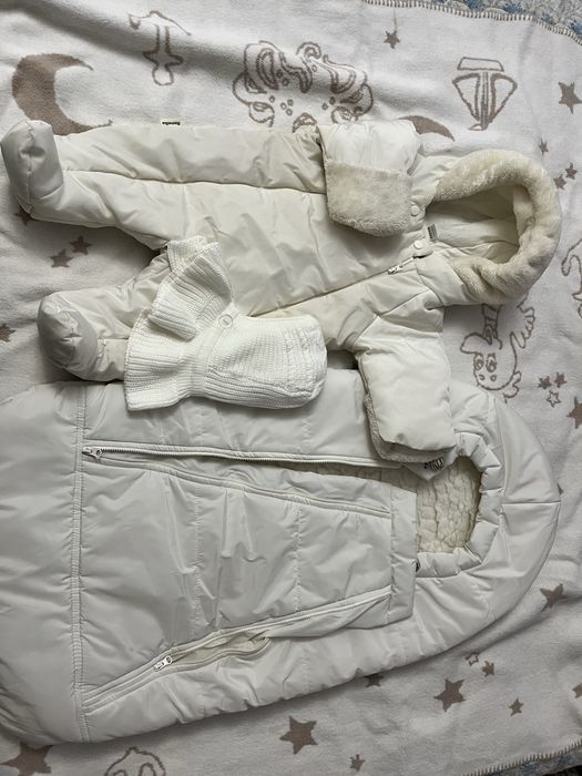 Продам детские комбинезоны