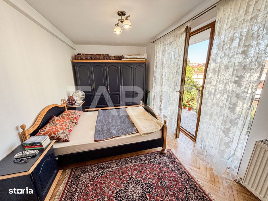 Apartament cu 3 camere in Piata Cipariu Andrei Muresanu zona retrasa — fotografia 3