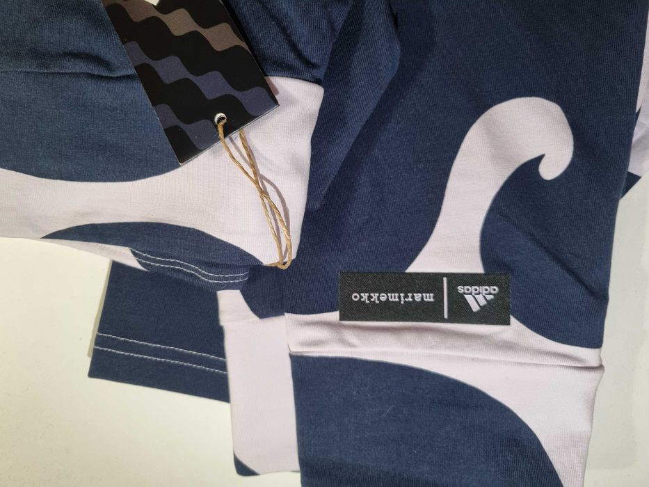 Дамски клин Адидас Adidas х Marimekko размер XS в синьо и лилаво