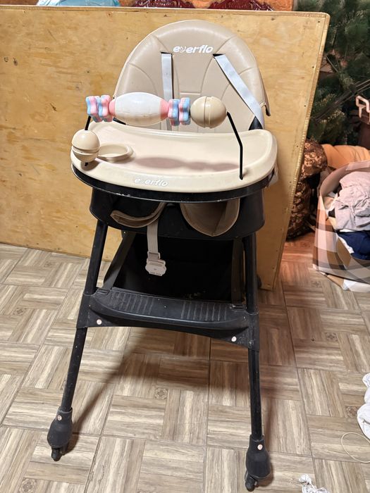 стульчик для кормления