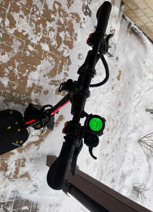 Самокат Dualtron