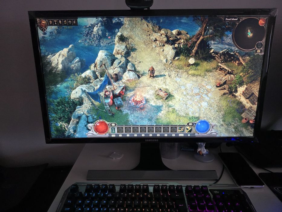 4К Монитор Samsung UHD (3840 x 2160)