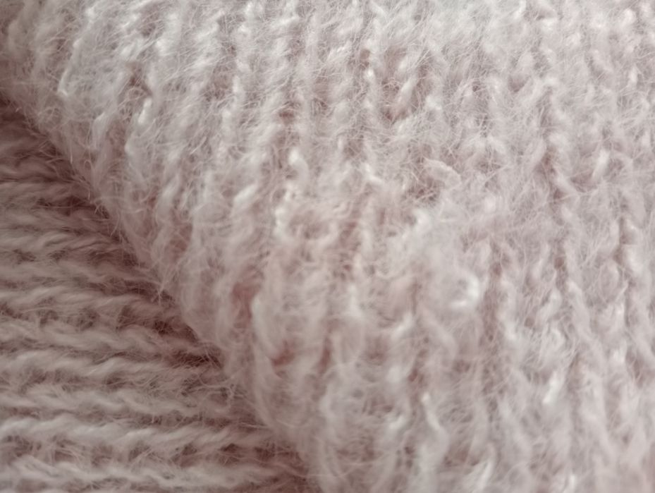 Кожено портмоне, шал и ръкавици