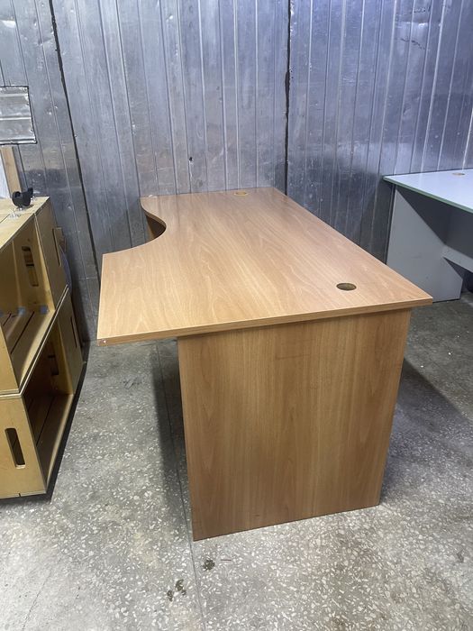 Столы офисные  столы офисные