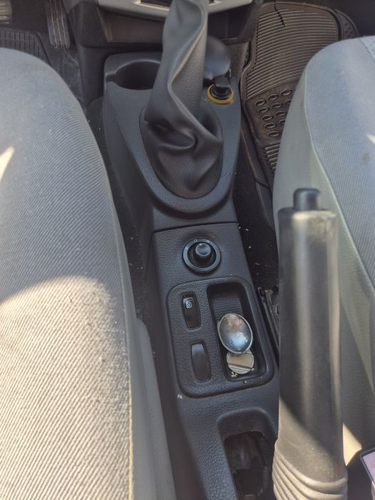 Dacia logan 1.6MPI Full