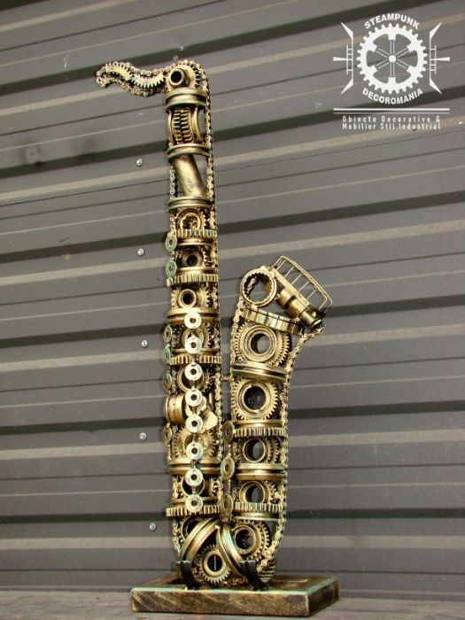 Sculptura fier SAXOFON stil industrial.