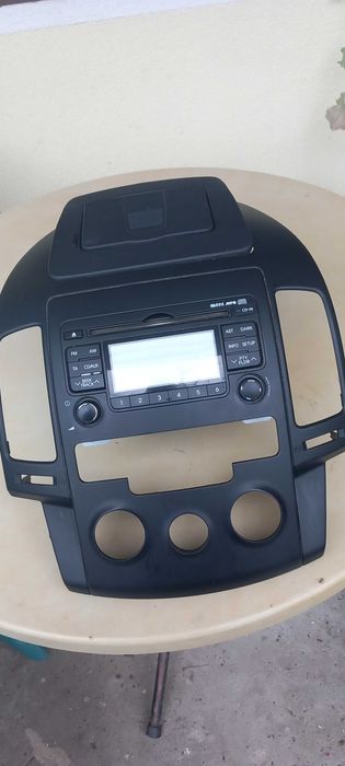 Оригинално Радио CD/MP3 и навигация за Hyundai i30 – 2008   - 2011