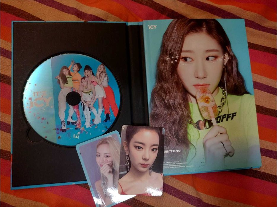 5 Albume KPop, desigilate, in stare foarte buna