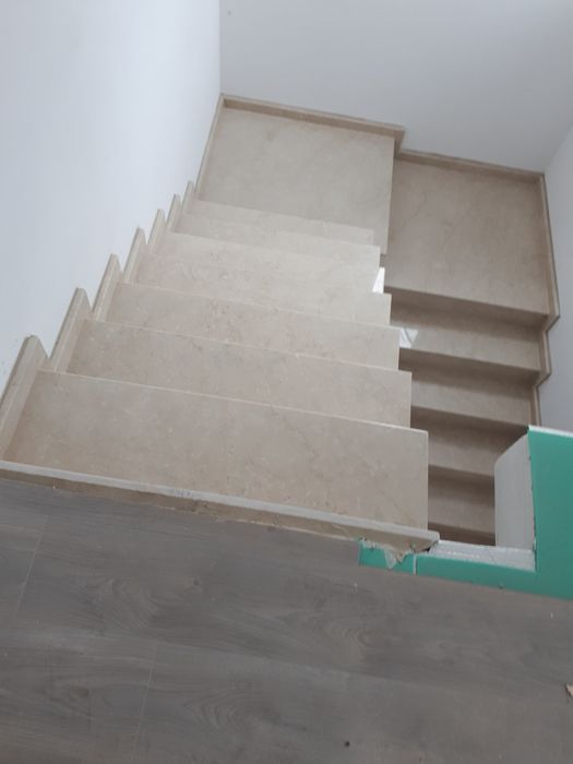 Marmură granit travertin