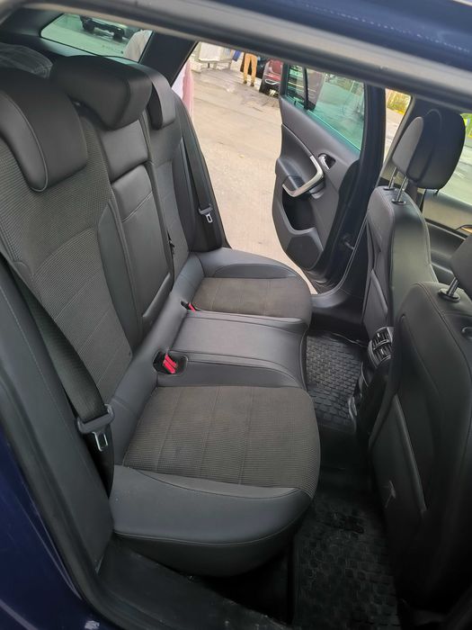 Opel Insignia Sports Tourer 2010