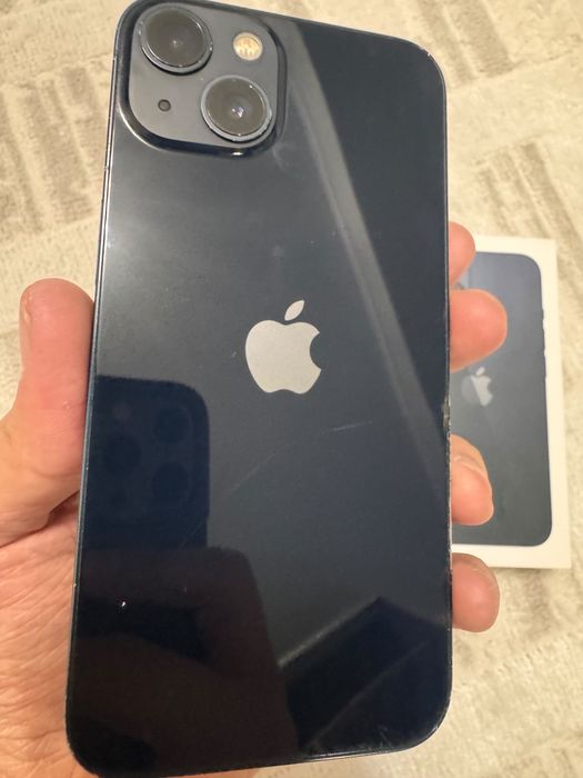 Продам айфон 13 Iphone 13