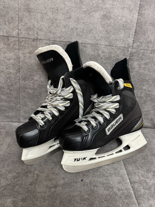 продам коньки bauer