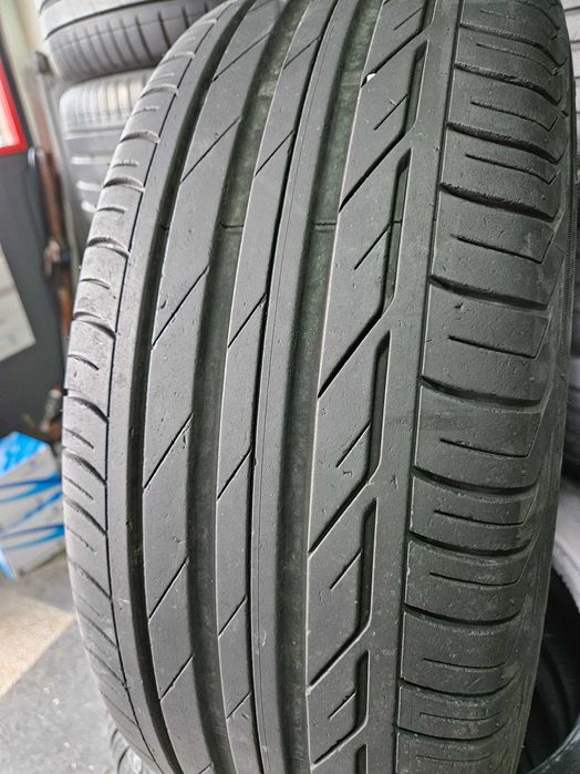 4бр 225/55/17- RFT- BRIDGESTONE 6,8мм грайфер дот:20г +++