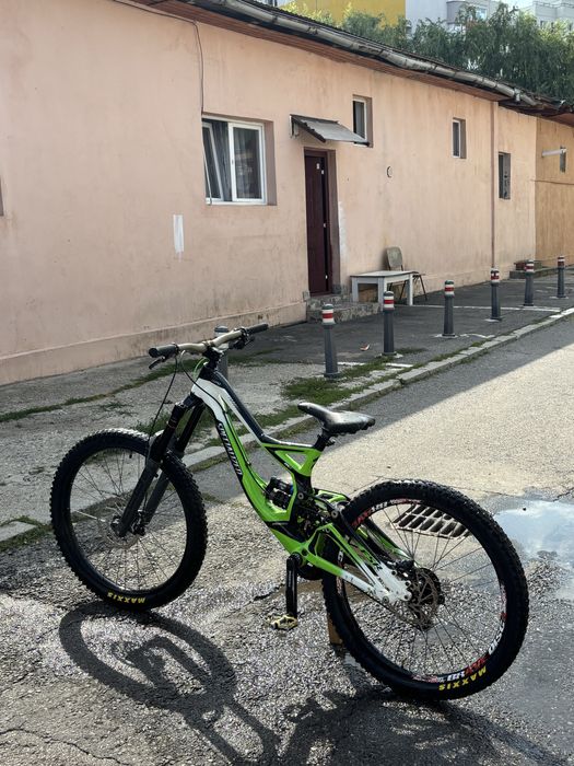Vand specialized demo 8 custom