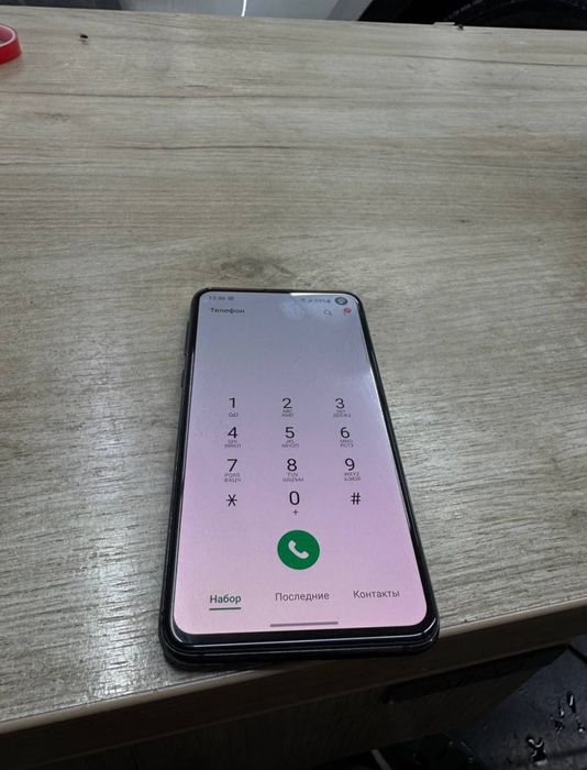 Samsung s10e       .