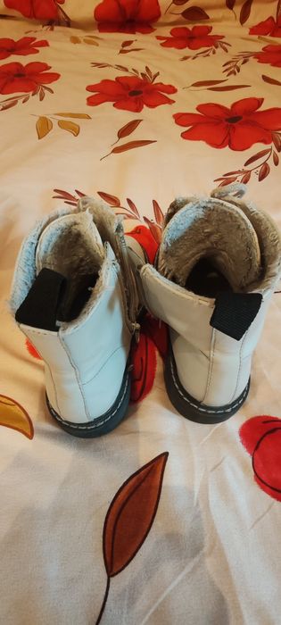 Ghete fetița Skechers 33 și HM 32 - pachet promo