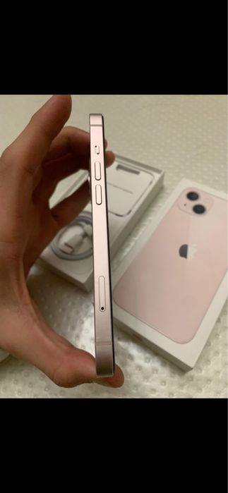 iPhone 13 в идиальном состояние