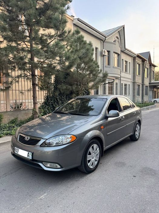 Jentra sotiladi toza va kam yurgan
