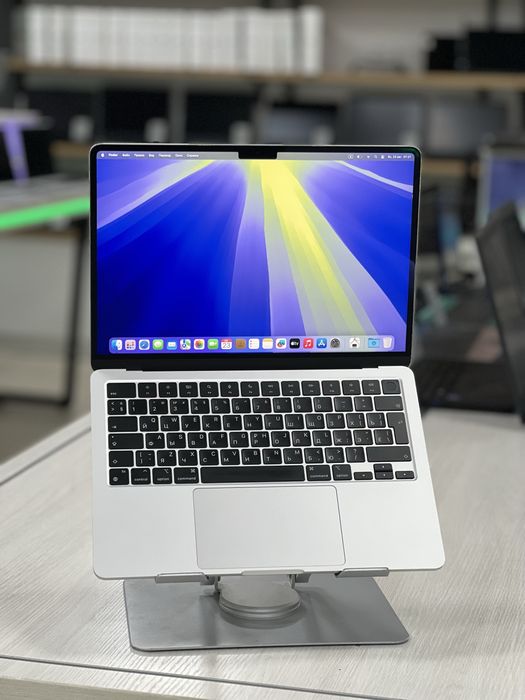 Ноутбук Macbook Apple | M2 | полный комплект