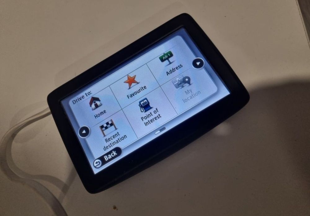 GPS Garmin si TomTom