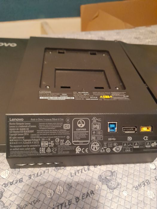 Монитор Lenovo 24