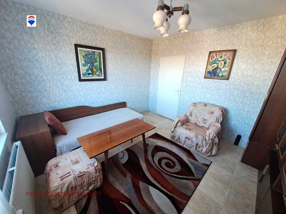 Дава се под наем Двустаен апартамент в Русе, Възраждане - 65 кв.м за 255 € - Снимка #2