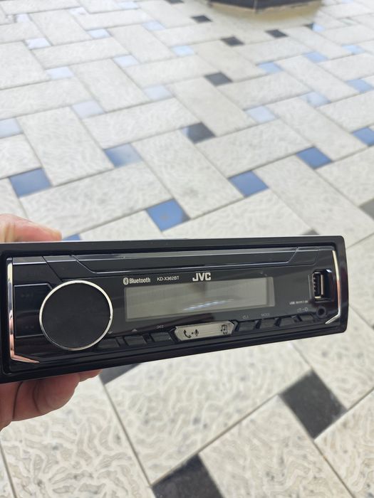 Магнитофон  JVC KD-X362BT.