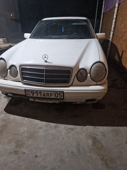 Мерседес 240 механика