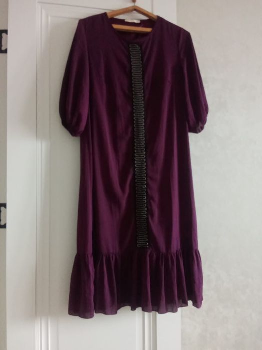 Платья вечерние почти новые