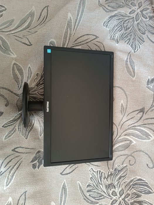 Монитор 60hz Philips