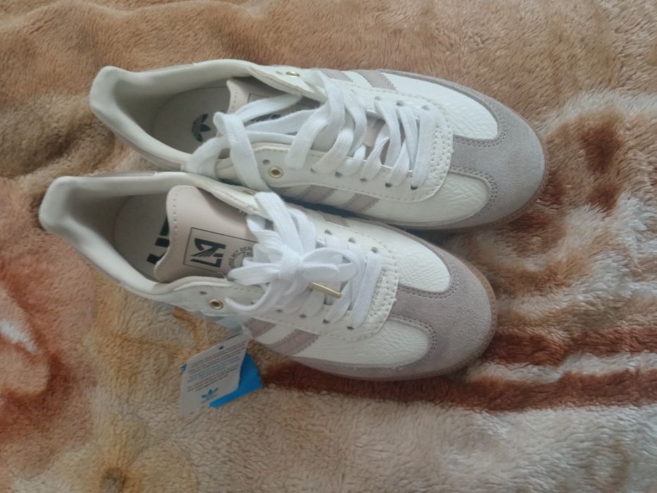 Женские кеды Adidas