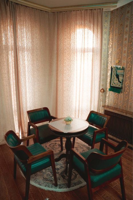 Hotel, Mexmonxona BEZ Zaks (Bez ZAGS), Гостиница без ЗАГСа