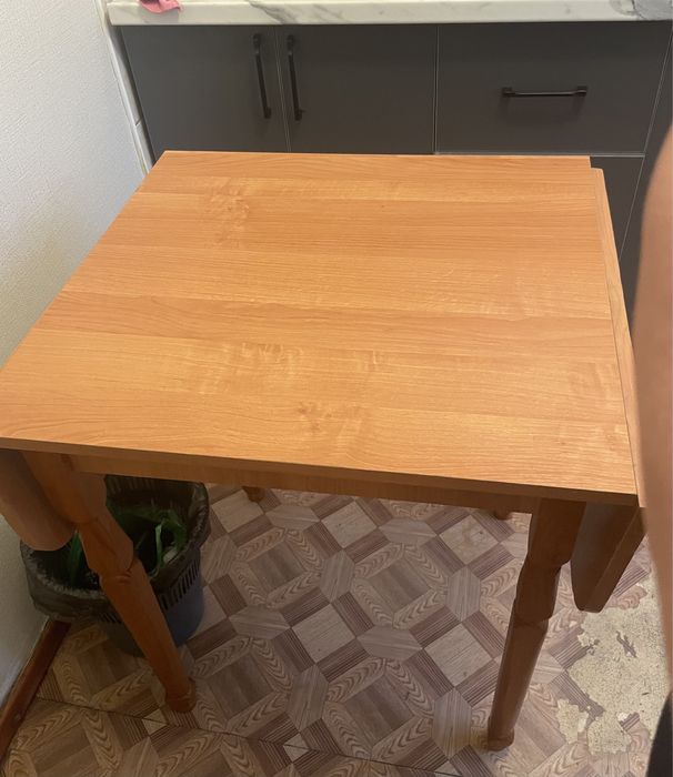 Продам стол раскладной