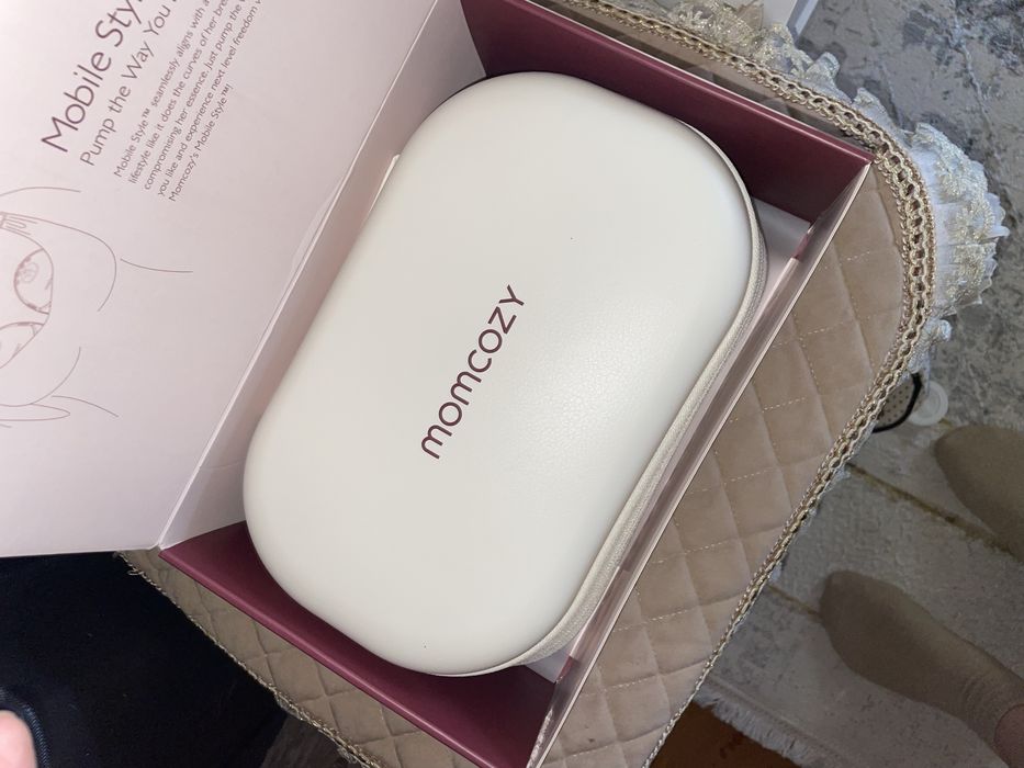 Молокоотсос Momcozy+ Кокон
