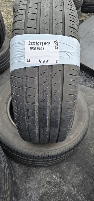 225 65 R 17 Pirelli vară