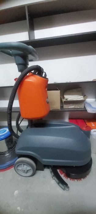 Мини машинка с Аккумулятором